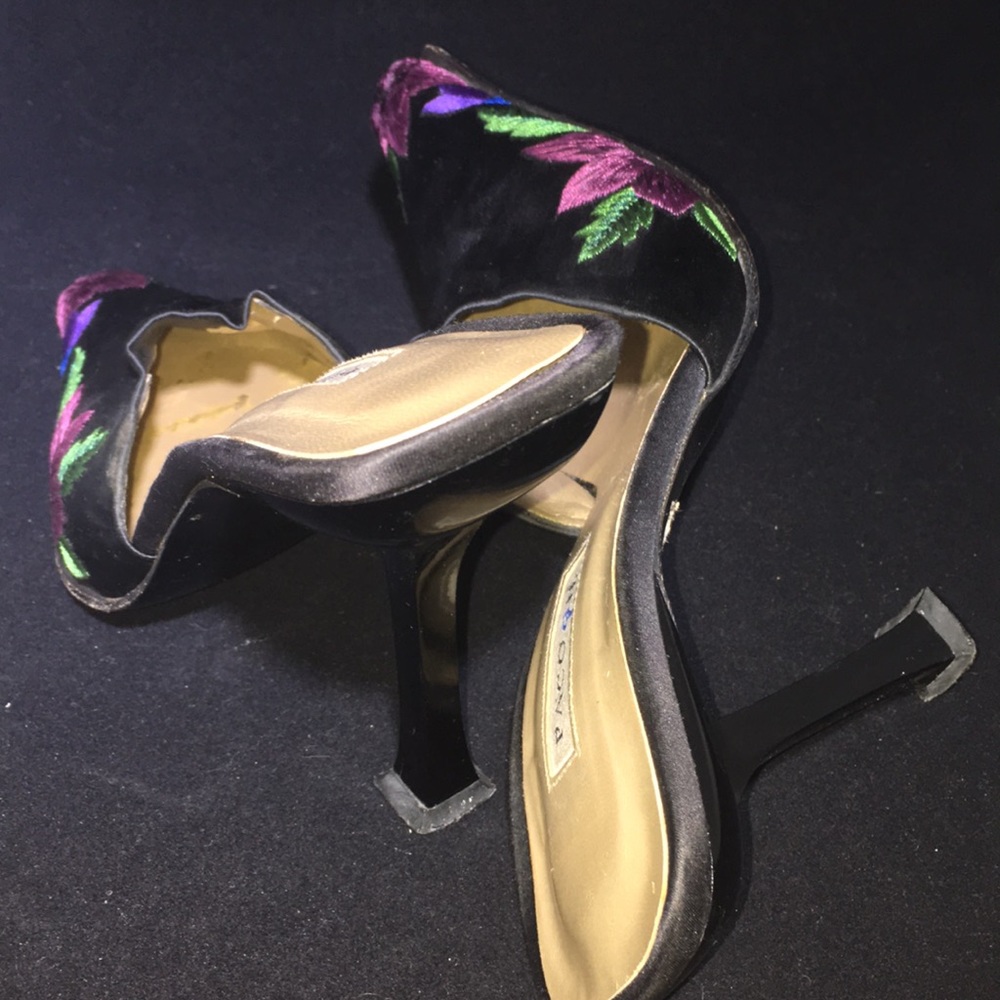 Paco Gil floral mule. Very classy. EUC